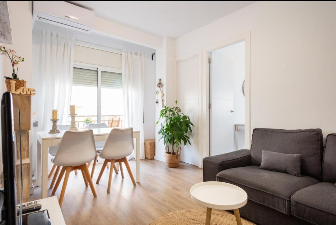 2 Habitaciones Hospitalet L'Hospitalet de Llobregat Bagian luar foto